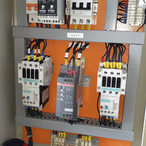 Instalação e Manutenção de Painéis Elétricos 